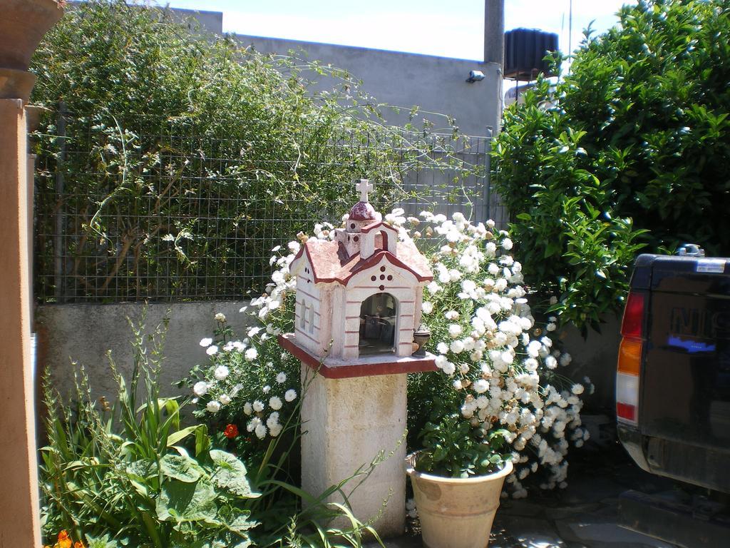 Xenos Apartments كيراتوكامبوس المظهر الخارجي الصورة