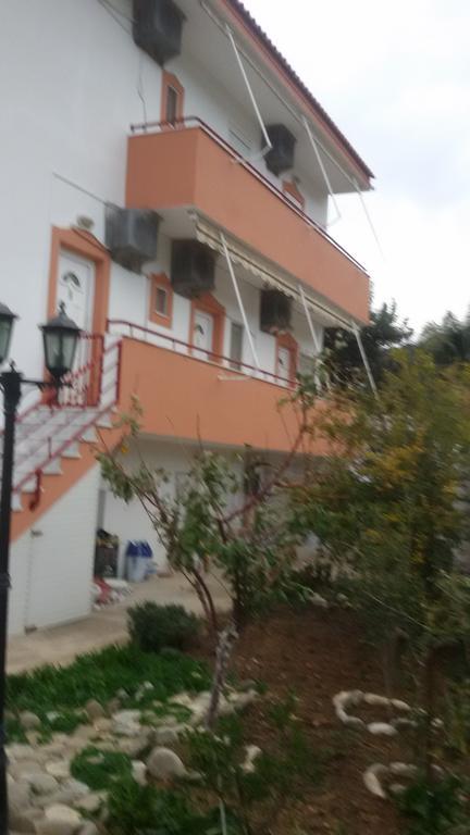 Xenos Apartments كيراتوكامبوس المظهر الخارجي الصورة